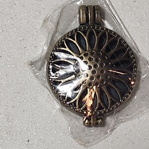 Antique Gold/ Bronze Colored Essential Oil Diffuser Pendant